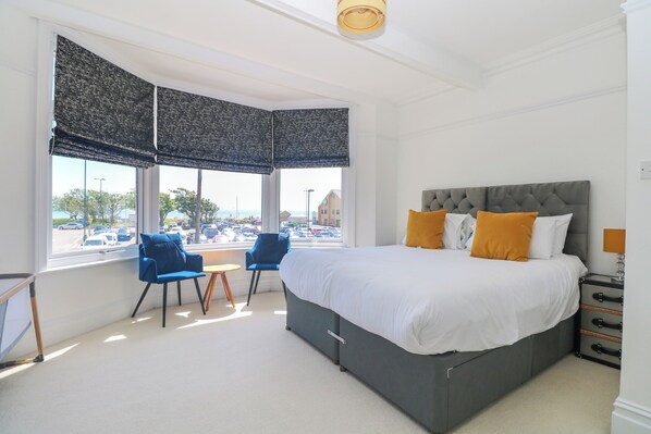 4 chambres, décoration personnalisée, ameublement personnalisé