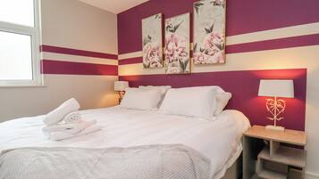 2 bedrooms, individually decorated, individually furnished, free WiFi