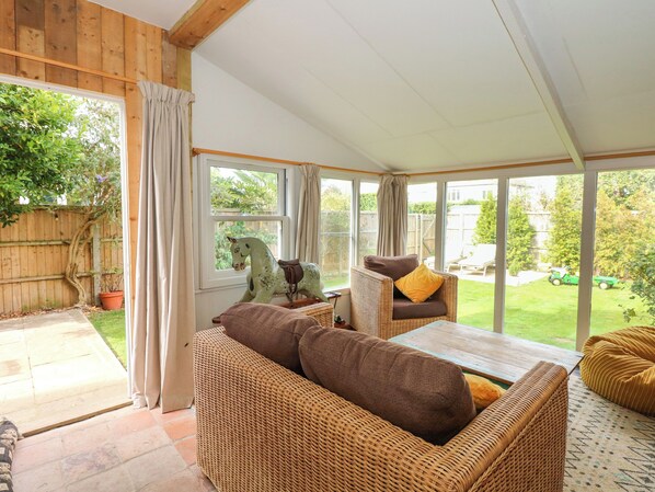 Living area - Greylag (Hunstanton)