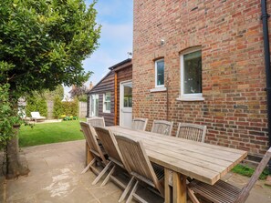 Outdoor dining - Greylag (Hunstanton)