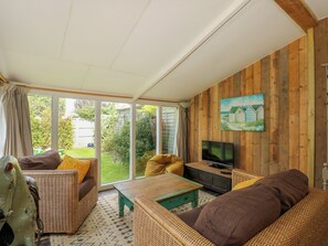 Living area - Greylag (Hunstanton)