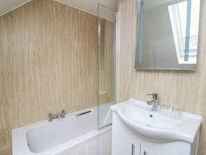 Shower - 2 Penporth (Rhayader)