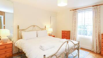 3 bedrooms, free WiFi, individually decorated, individually furnished
