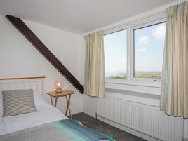 5 habitaciones, decoración personalizada y muebles diferentes 