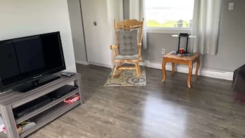 TV