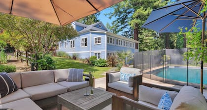 Wine Country Retreat with Pool & Hot Tub - Dogs OK!