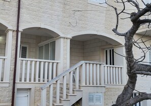 Apartment (Apartment Mia) | Exterior - Charming Apartments Zara & Mia (Supetar)