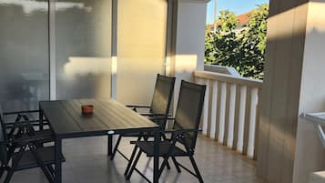 Apartment (Apartment Zara) | Dining room