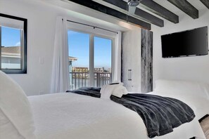 1 bedroom, travel crib, WiFi, bed sheets