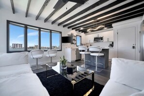 1 chambre, lit parapluie, Wi-Fi, draps fournis