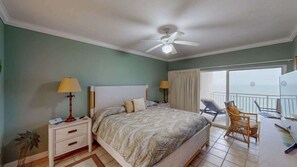 2 bedrooms, WiFi, bed sheets - Beachfront Views Admirals Quarters Pools Sleeps 6 (Orange Beach)