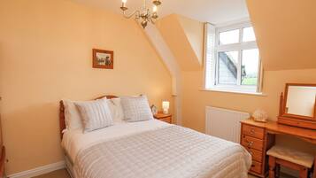 3 عدّة غرف نوم وبديكورات فريدة لكل غرفة وطراز فريد لكل وحدة