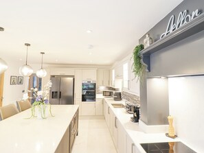 Fridge, dishwasher, electric kettle, toaster