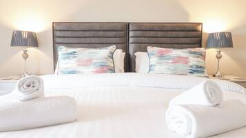 4 bedrooms, individually decorated, individually furnished, free WiFi