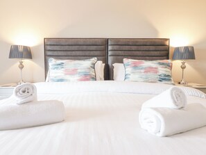 4 chambres, décoration personnalisée, ameublement personnalisé