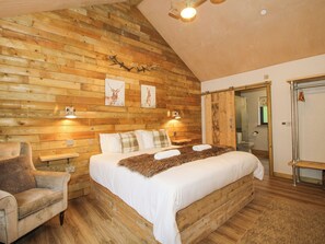 3 室のベッドルーム、客室ごとに異なる装飾、客室ごとに異なるインテリア、WiFi (無料)