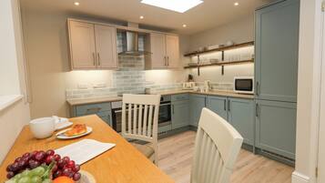 Fridge, dishwasher, electric kettle, toaster