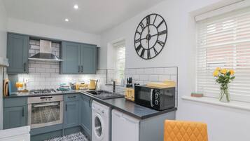 Cerek elektrik, alat memasak/pinggan mangkuk/perkakas dapur