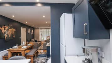 Fridge, dishwasher, electric kettle, toaster