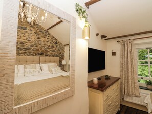 1 bedroom, individually decorated, individually furnished, free WiFi