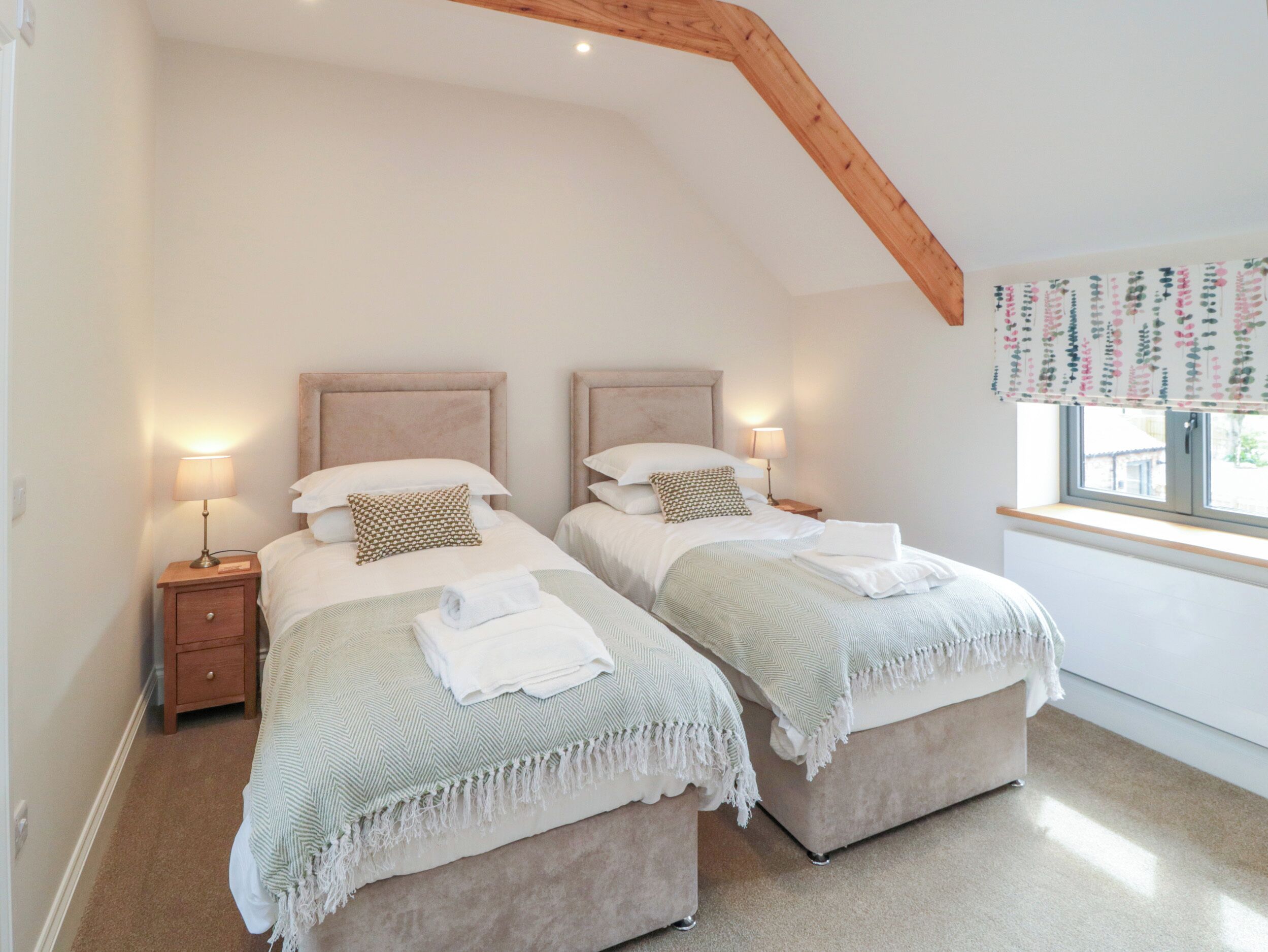 3 bedrooms, individually decorated, individually furnished, free WiFi