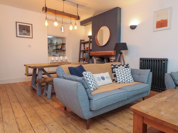 Living area - Heol Madog (Porthmadog)