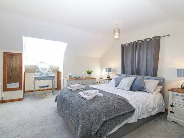 4 chambres, décoration personnalisée, ameublement personnalisé