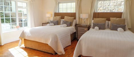 4 bedrooms, individually decorated, individually furnished, free WiFi