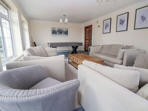 Living area - Orme Villa (Llandudno)