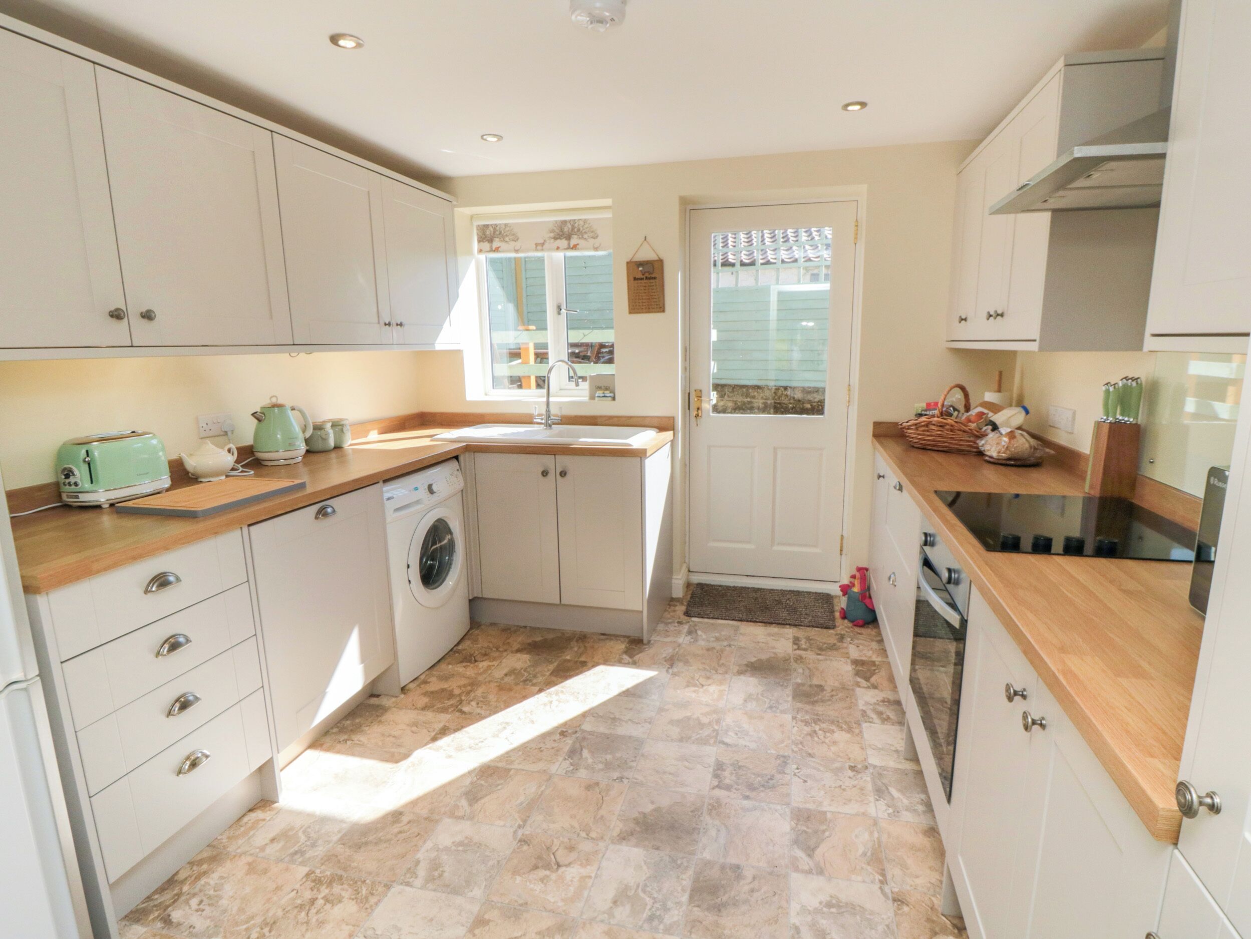 Fridge, dishwasher, electric kettle, toaster