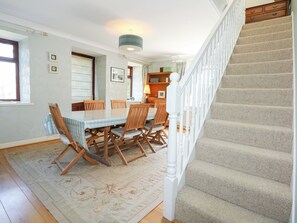 คอทเทจ | ภายใน