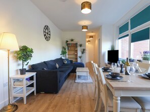Living area - Moonbeam View (Lyme Regis)