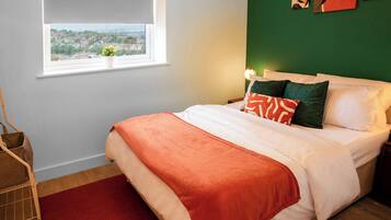 1 bedroom, iron/ironing board, travel cot, free WiFi