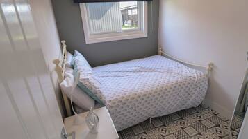 2 bedrooms, individually decorated, individually furnished