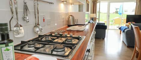 Fridge, dishwasher, electric kettle, toaster