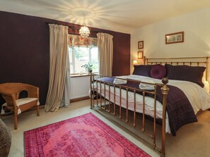 4 soverom, individuelt dekorert og individuelt innredet