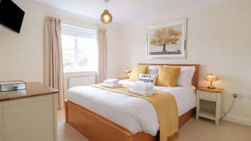 3 bedrooms, individually decorated, individually furnished, free WiFi