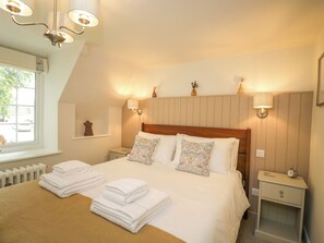 2 bedrooms, individually decorated, individually furnished, free WiFi - Thorn Cottage (Fairford)