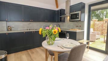 Fridge, dishwasher, electric kettle, toaster