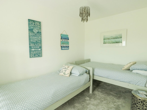 2 bedrooms, individually decorated, individually furnished, free WiFi
