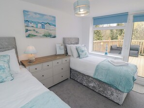 2 camere, con stile personalizzato, con arredamento individuale