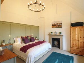 4 soverom, individuelt dekorert og individuelt innredet