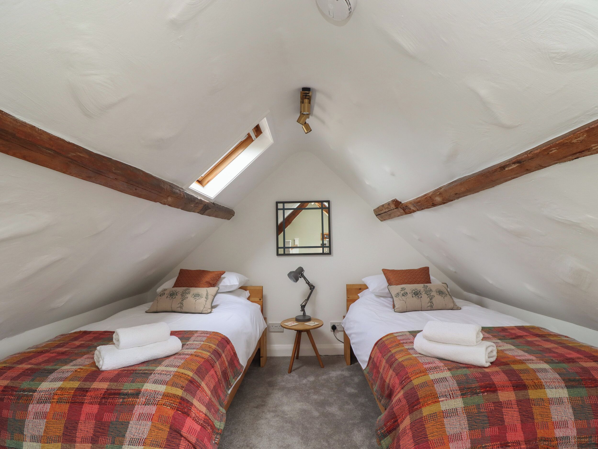 3 間臥室、獨特裝潢、布置獨特、免費無線上網