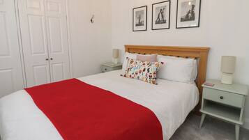 3 kamar tidur dan didekorasi berbeda-beda