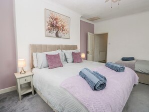 Cottage | Interior - 3 Nixon Terrace (Maryport)