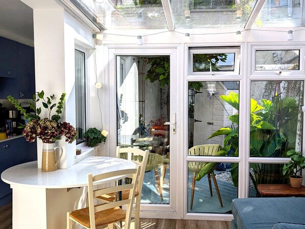Cottage | Outdoor dining