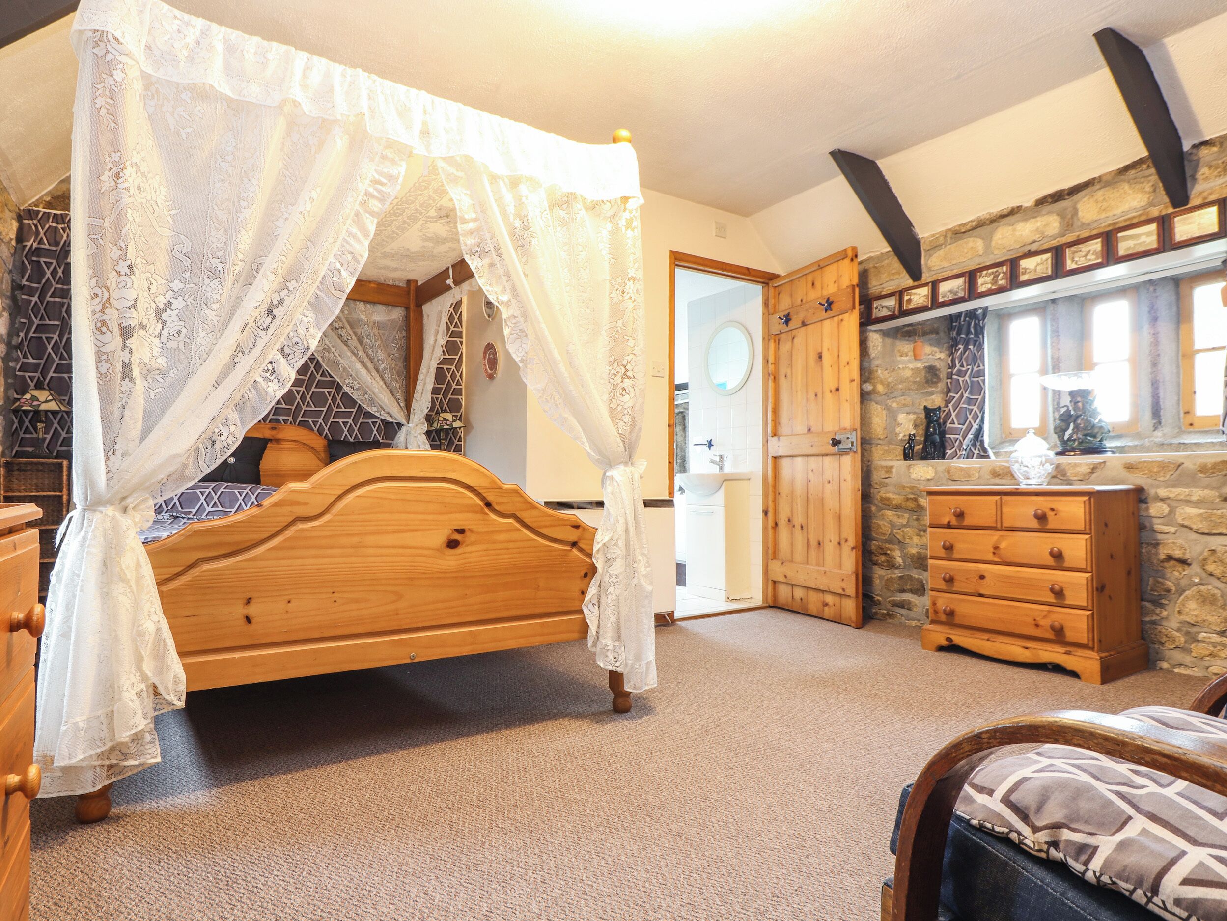 1 室のベッドルーム、客室ごとに異なる装飾、客室ごとに異なるインテリア