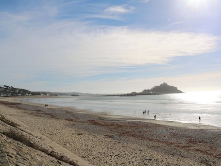 Beach nearby. Up Over Head