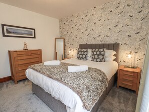 5 室のベッドルーム、客室ごとに異なる装飾、客室ごとに異なるインテリア、WiFi (無料)