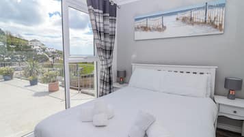 2 bedrooms, individually decorated, individually furnished, free WiFi